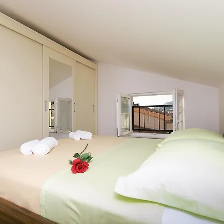 Naja Apartment Makarska