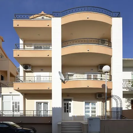 Naja * Makarska