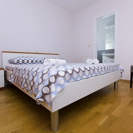 Apartment Naja