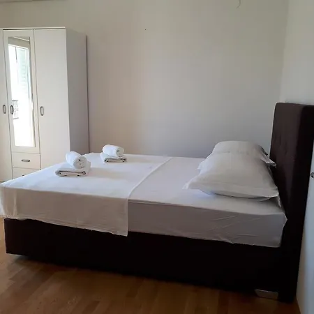 Apartment Naja *
